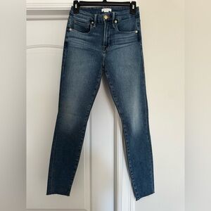 Good American women’s GOOD LEGS SKINNY JEANS BLUE655 Size 4/27 like new